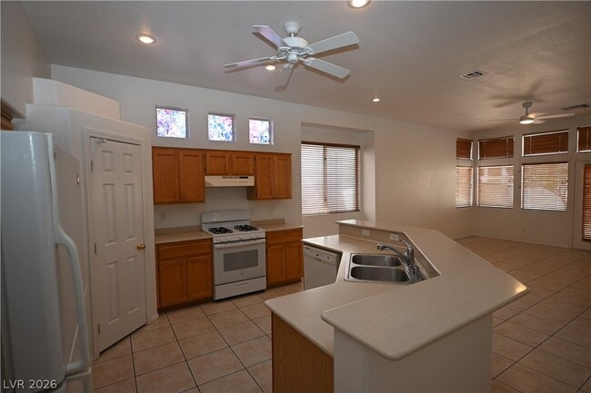 Photo - 1108 Coral Rainbow Ave