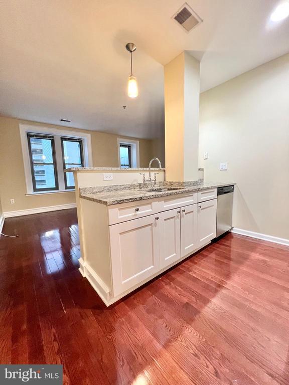 Photo - 1811 Chestnut St Unidad 207