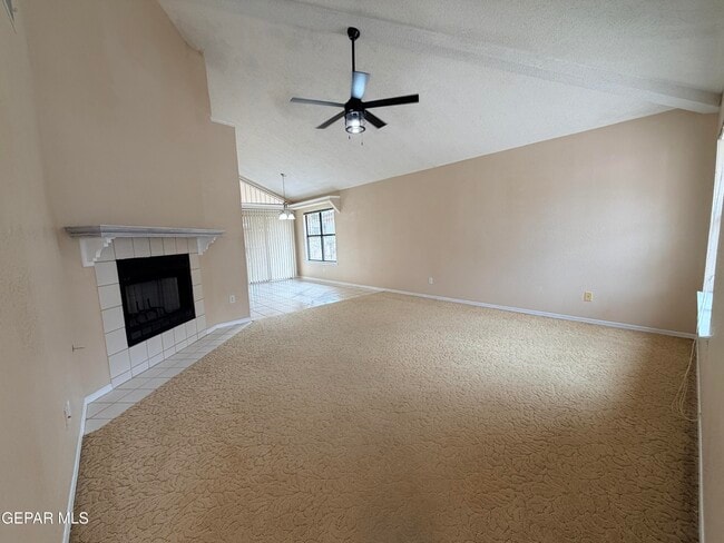 Photo - 1892 Lyman Dutton Cir