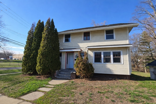 Building Photo - 201 N Independence Ave