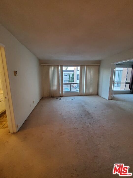 Photo - 6199 Canterbury Dr Unit 202