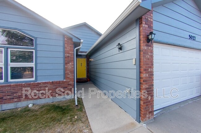 Photo - 5027 Green River St