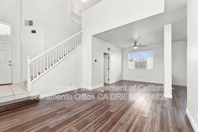 Building Photo - 8742 Weeping Birch Ln