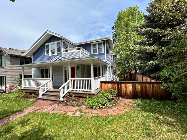 Impressive 9 Bedroom Home on the Hill - St... - Impressive 9 Bedroom Home on the Hill - St...