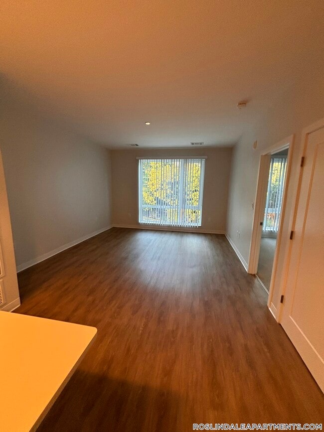 289 Walk Hill St Unit 209