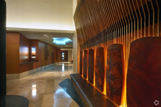 Lobby - 4705 Center Boulevard Rental