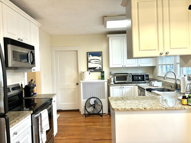 Photo - 179 Allerton Rd Condo Unit 2