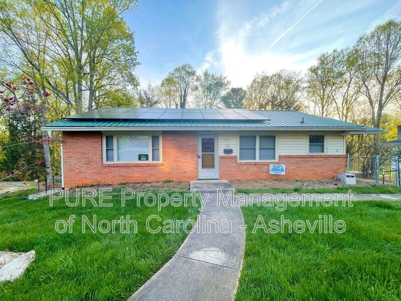 Photo - 111 Delaware Ave