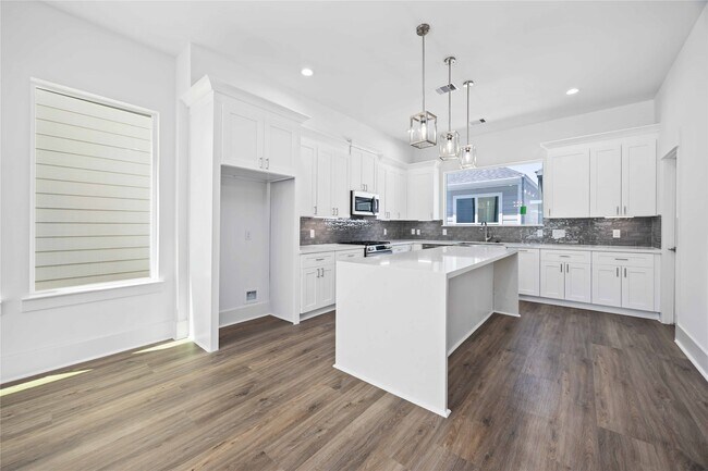 Photo - 1941 Knoll St