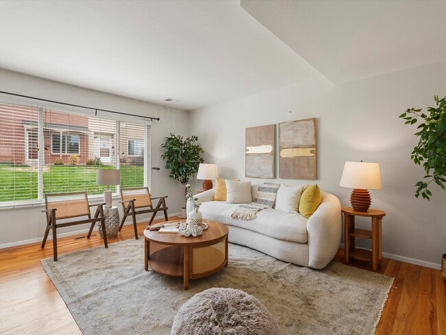 Photo - 9264 Mansfield Ave