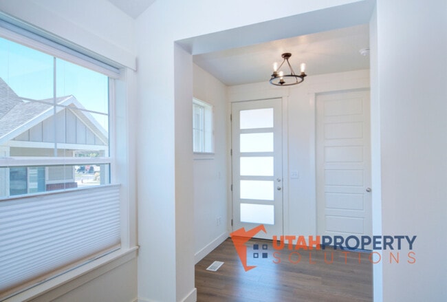 Photo - 538 Fashion Creek Ct