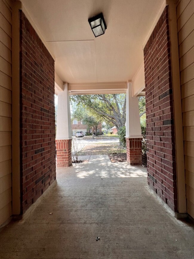 Photo - 25826 Chapman Falls Dr