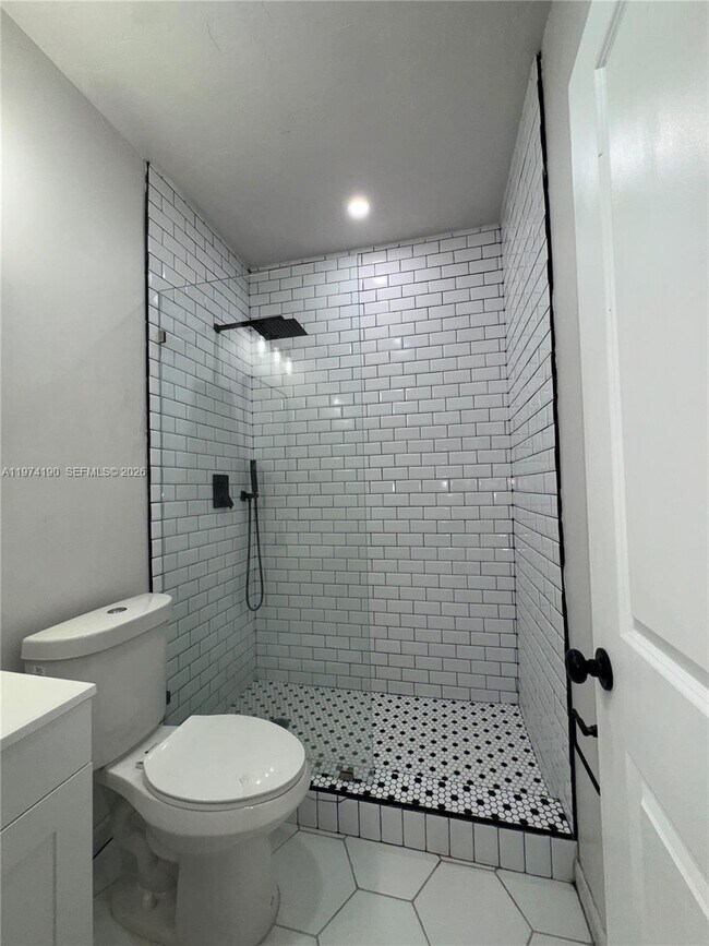 Photo - 11711 SW 107th Ct Unit 0