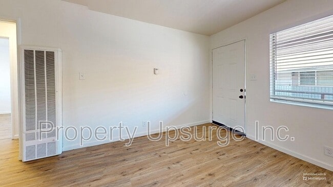 Photo - 1558 Bridge St Unit 20