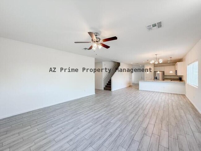 Photo - 1741 W Pollack St
