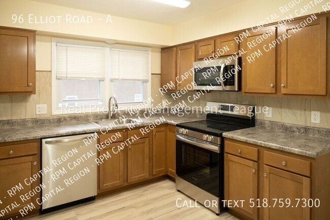 Building Photo - 96 Elliot Rd Unit A