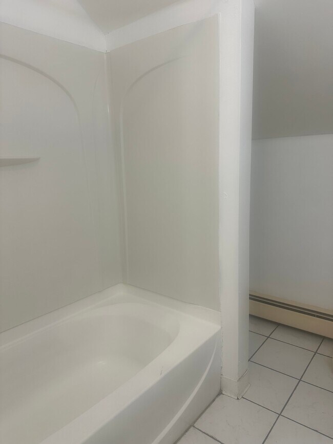 Photo - 13 Washington St Unit APT 3