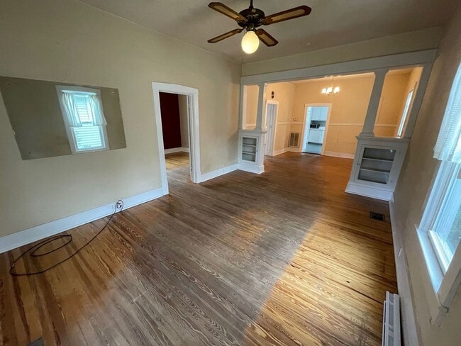 Photo - Pensacola - East Hill - 2 Bedroom, 1 Bathroom