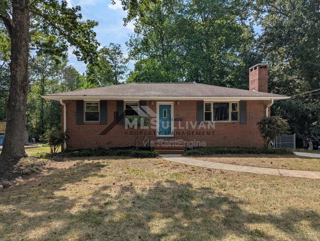 Building Photo - 3126 Dixon Rd