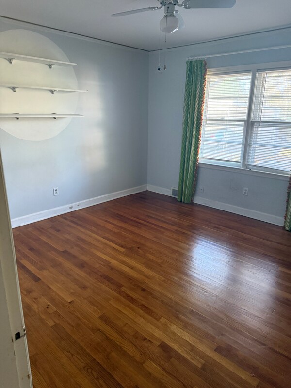 Photo - 3896 Park Ave