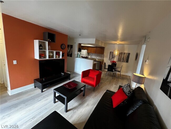 Building Photo - 4200 S Valley View Blvd Unit 2010