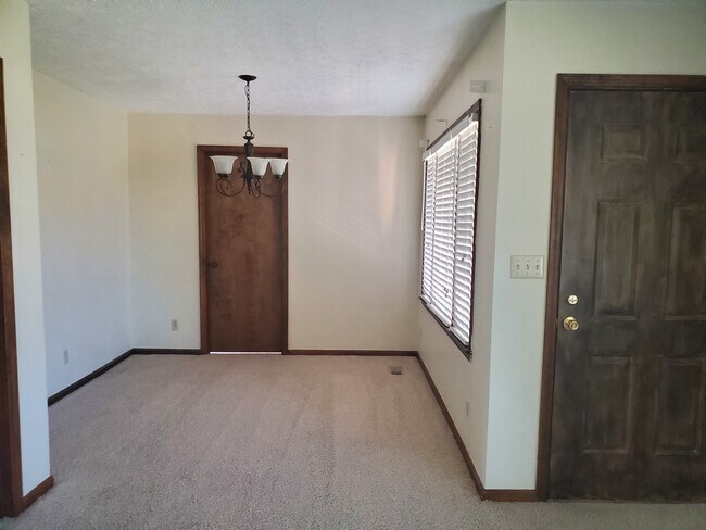 Photo - 2066 Ashmore Barden Rd