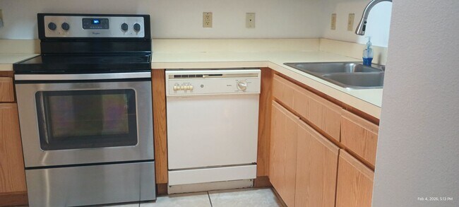 Photo - 2 bedroom condo in Holly Hill with covered parking