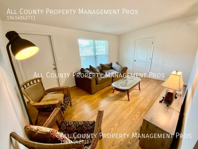 Photo - 5672 Bronx Ave Unidad 3