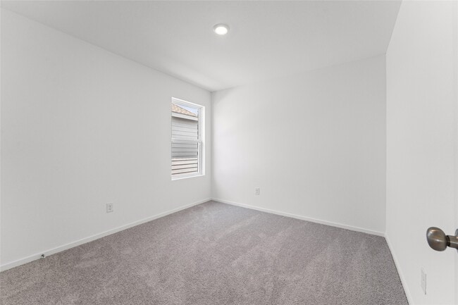 Photo - 6406 Breakaway Grv Dr