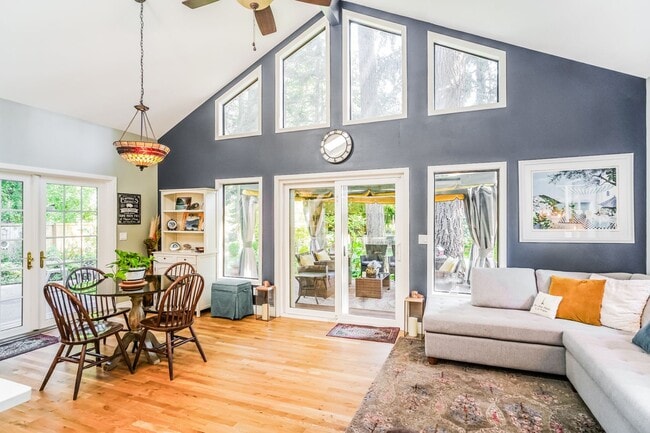 Building Photo - Tastefully Updated Home with a Beautifully...