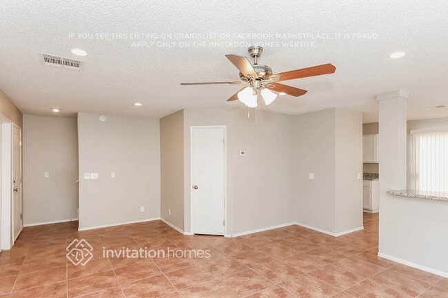 Photo - 595 Jackson Dr