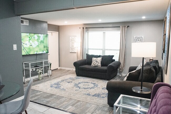 Photo - 10216 Regal Oaks Dr Unit A