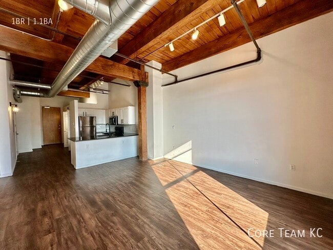 Photo - 202 W 5th St Unit 404