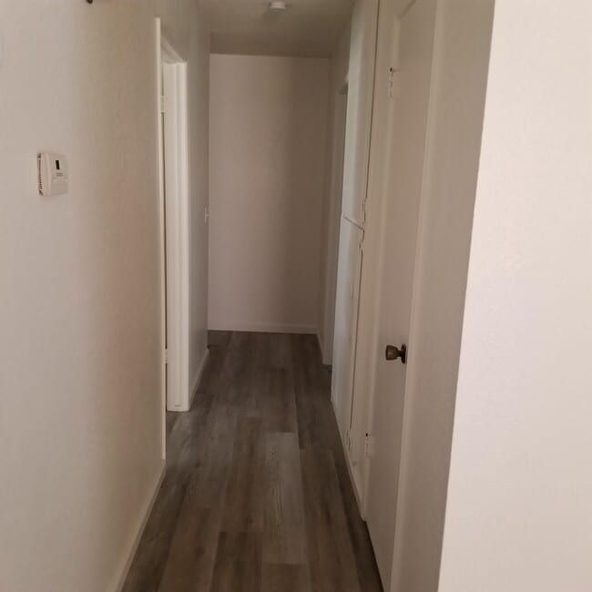 Photo - 981 Sierra Ave