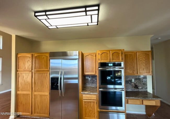 Photo - 1685 Southview Dr