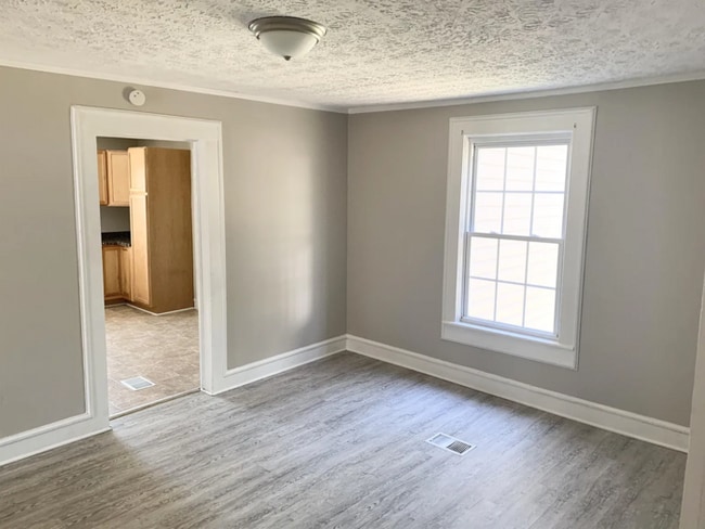 Photo - Stylish Downtown Retreat in the Heart of G...