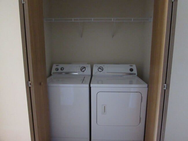 Photo - 20320 Skyview Dr Unit C