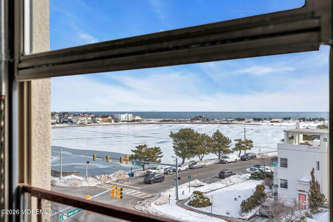 Photo - 400 Deal Lake Dr Unit 4B