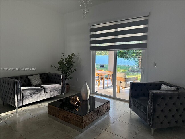 Photo - 27669 SW 154th Ave