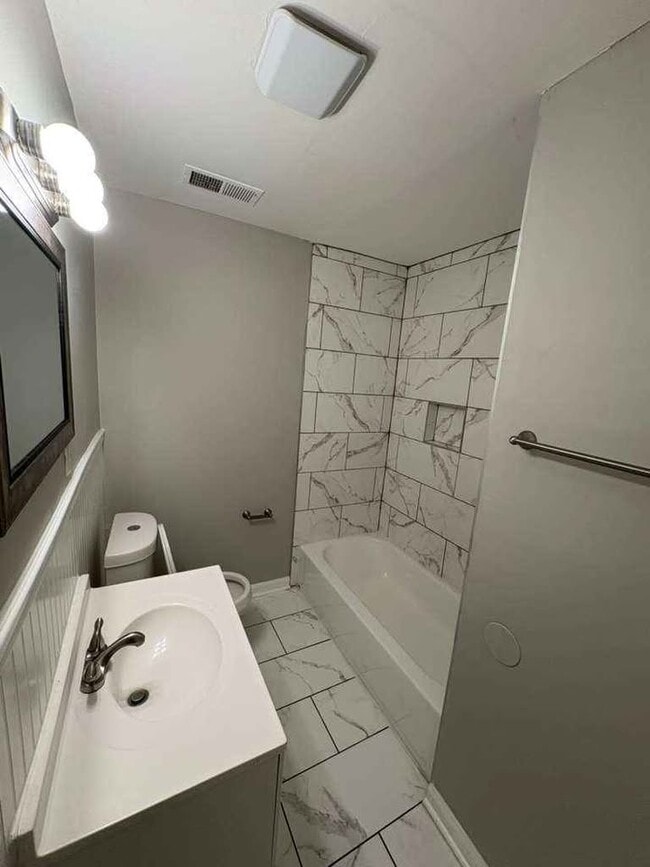 Photo - 3588 Vernon Ave