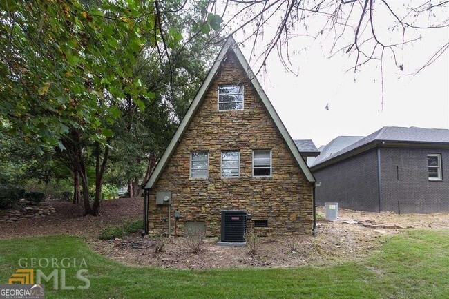 Photo - 4984 Donald Dr