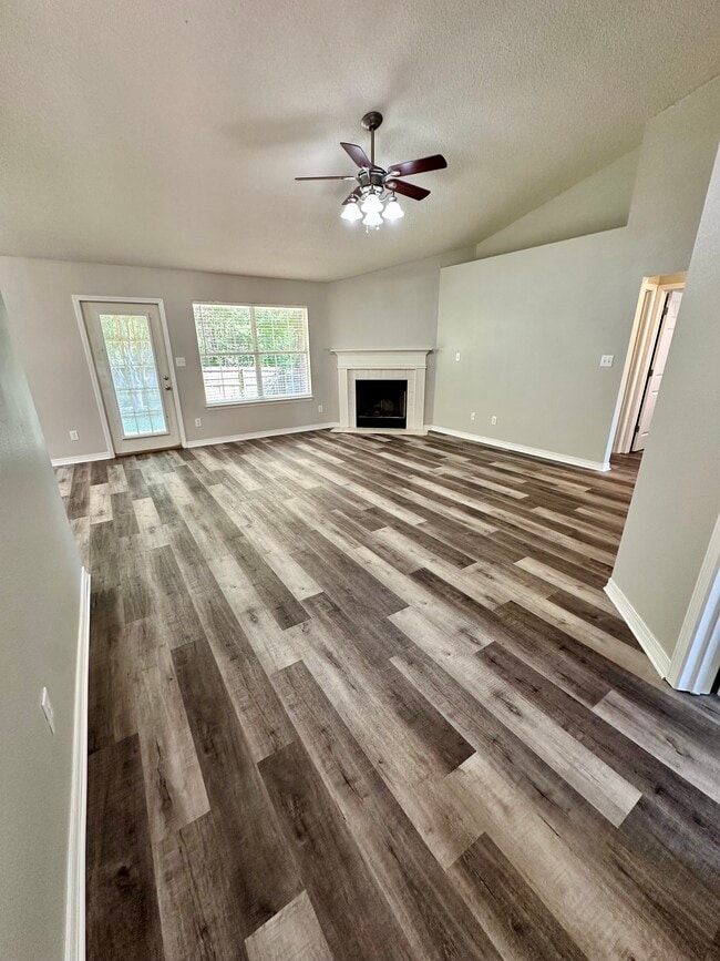 Photo - 11699 Madrone Ln