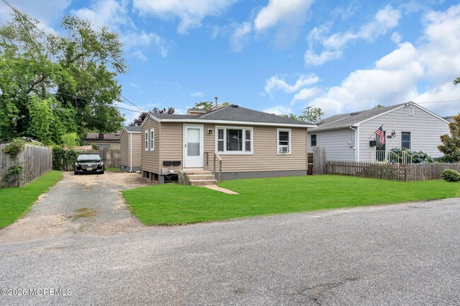 Photo - 1218 Lister St