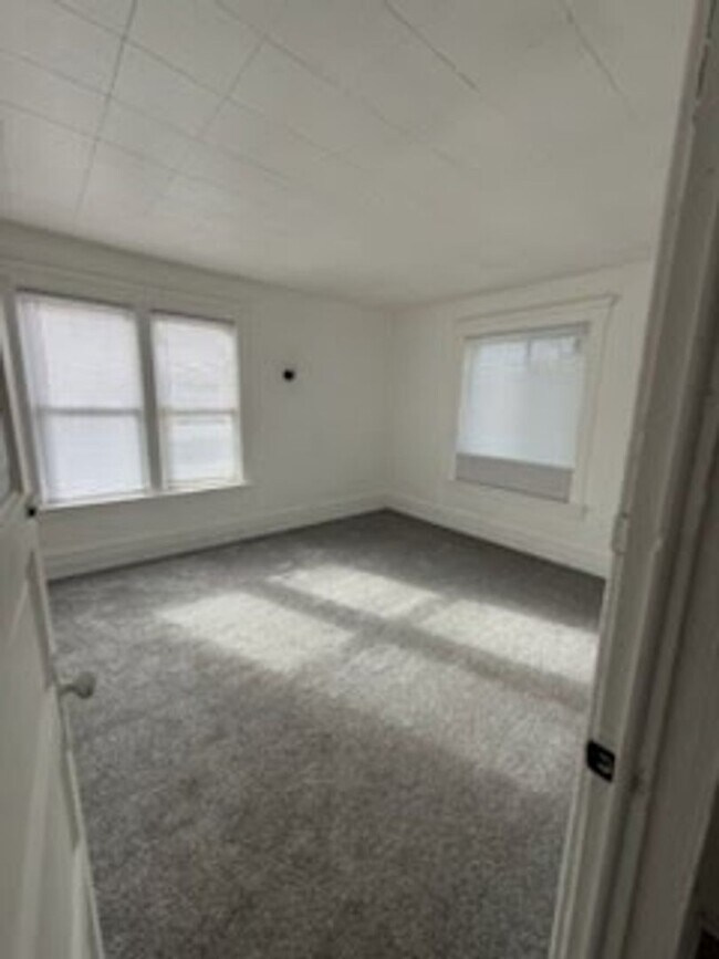 Photo - 401 N 5th St Unit B/Upper