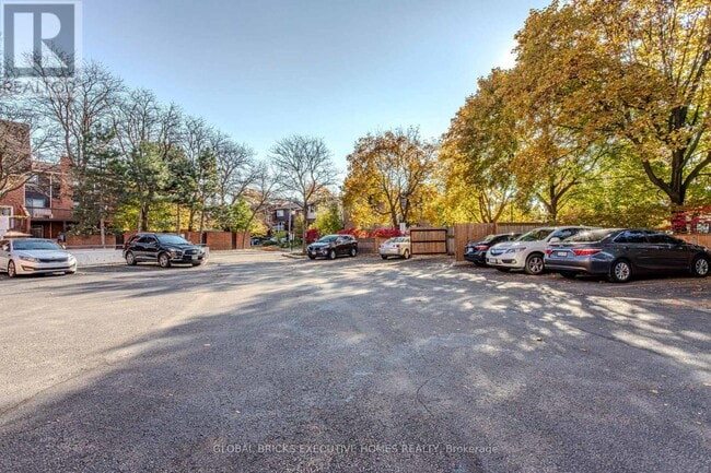 Photo - 1275 Cornerbrook Pl