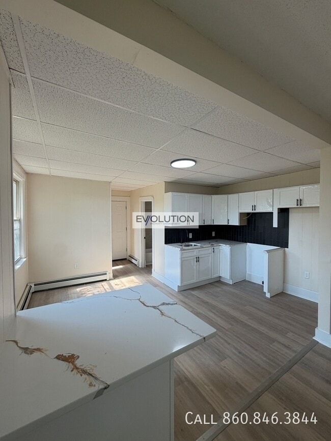 Photo - 906-908 Park St-3W Unit 3W
