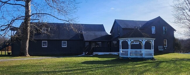 Photo - 235 Lasher Rd Unit 2