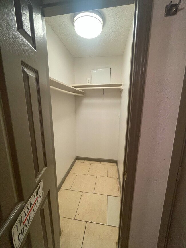 Photo - 3028 Avenue M Ave Unit 2