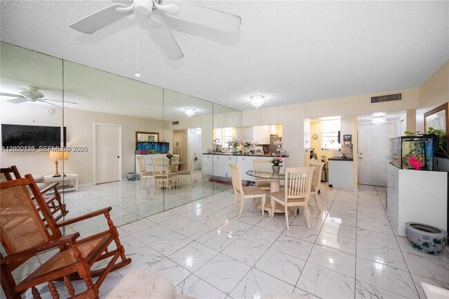 Photo - 2999 Point E Dr Unit C109
