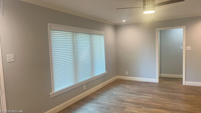 Photo - 104 Varsity Cir